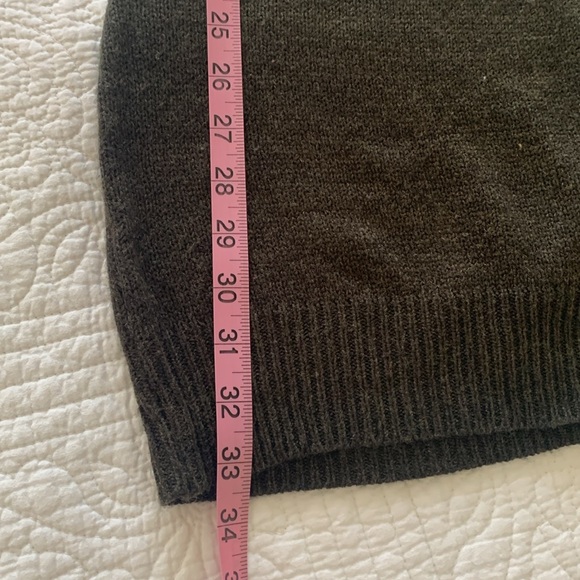 Cowlneck knit dress - Picture 4 of 6